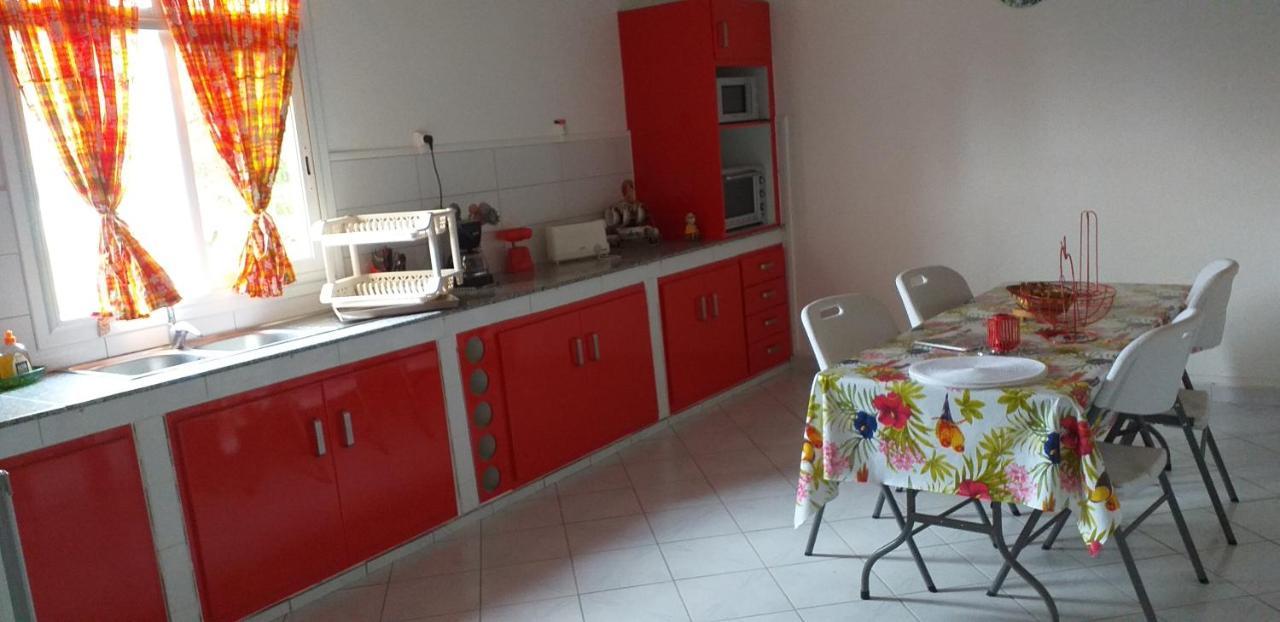 Villa Malou Chez Maryse Bouillante Eksteriør bilde
